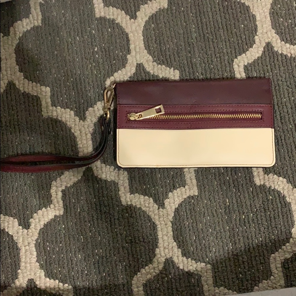 Aldo wristlet
